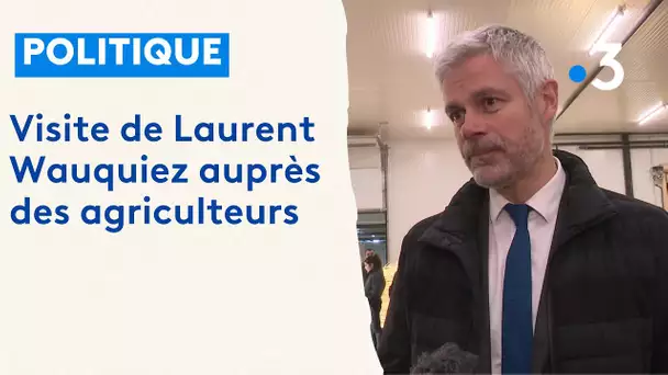 Laurent Wauquiez en visite des agriculteurs dans le Vaucluse