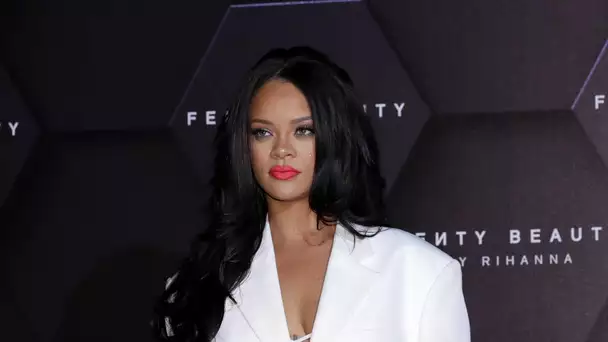 Rihanna enceinte de son premier enfant ? Cette photo sème le doute