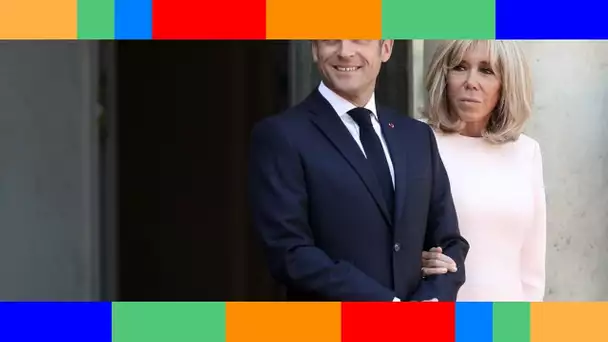 Brigitte et Emmanuel Macron : ce dîner secret qu'ils ont organisé pendant leurs vacances