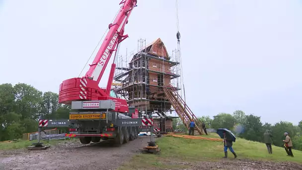 Le moulin de Stavèle retrouve sa place à Naours après restauration - France  3 Picardie