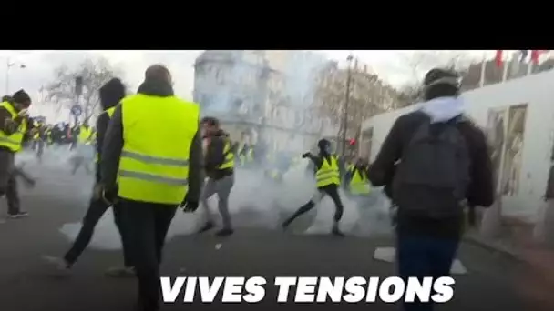 Pendant l'acte XIII des gilets jaunes, des violences éclatent à Paris
