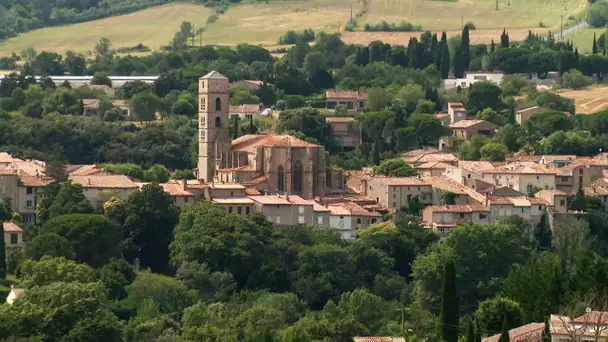 Balades occitanes : Montolieu, village du livre et des arts, un moment de culture et d’évasion