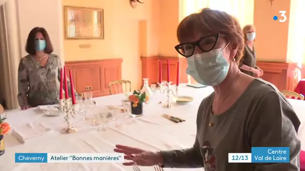 Cheverny : apprendre les bonnes manières à table, initiation a la bienséance au château