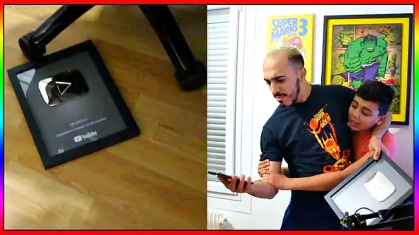MOMO ME VOLE 700€ DE V-BUCK - JE BALANCE SON TEL SA PS4 ET SON TROPHÉE PAR TERRE !!