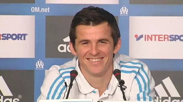 L'humour ravageur de Joey Barton devant la presse