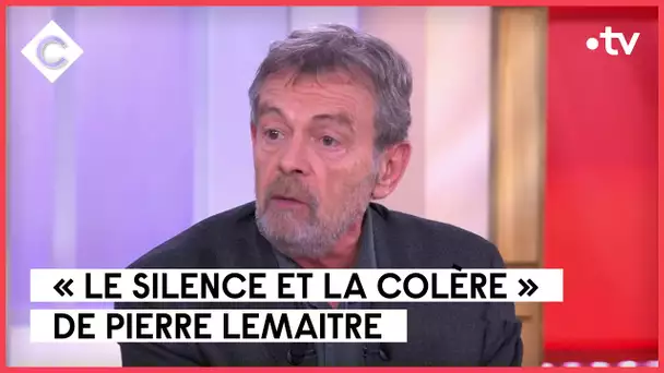 Pierre Lemaitre nous raconte les Trente Glorieuses - C à Vous - 18/01/2023