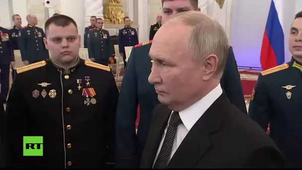 EN DIRECT : Poutine rencontre les héros décorés de la Russie