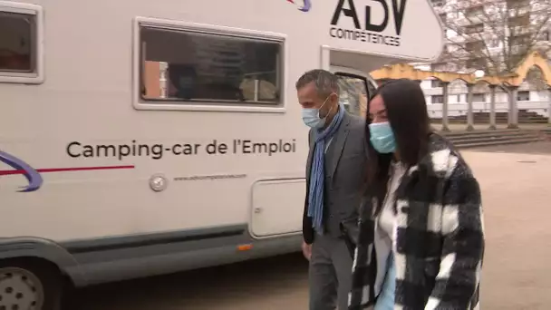 Le camping car de l'emploi à Vesoul