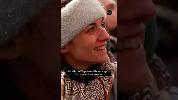 Hommage à Naâman : Des milliers de fans affluent à Dieppe pour honorer le "petit prince du Reggae"