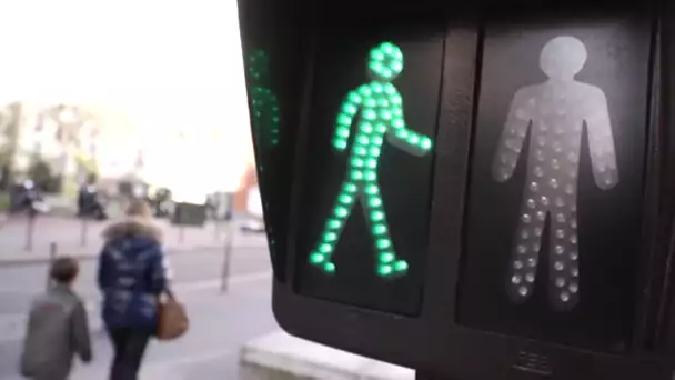 PIÉTONS TOUJOURS PRIORITAIRES