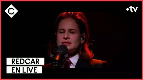 Christine and the Queens / Redcar en live sur la scène de C à vous - 06/12/2022