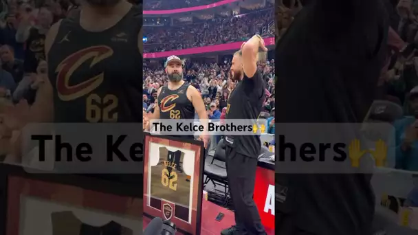 Jason Kelce Receives Love In His Hometown Of Cleveland🙌 Along With Travis Kelce! 🔥| #Shorts