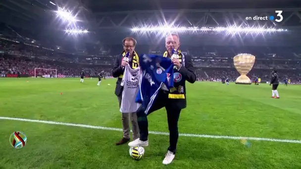 Finale de la Coupe de la Ligue: revivez l&#039;avant-match Strasbourg-Guingamp au stade Pierre-Mauroy