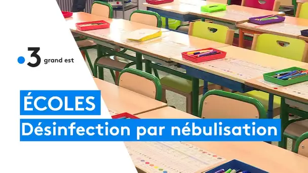 Mesures sanitaires : nébulisation des salles de classes dans une école de Verdun