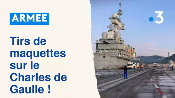 Toulon : le porte-avions Charles de Gaulle catapulte des maquettes pour s'entraîner