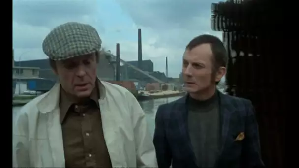 Le gang des fourgons blindés (1977) Attaque à l'aube / Film français
