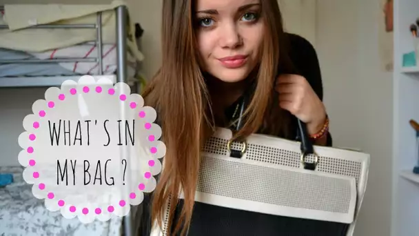 WHAT'S IN MY BAG ? | ROMY