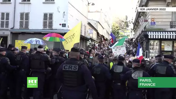 France : les Gilets jaunes organisent leur manifestation hebdomadaire le jour de l'An