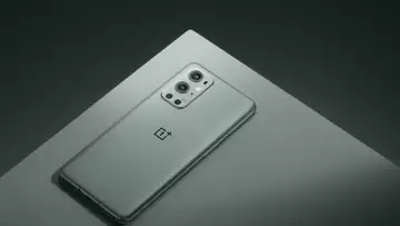 Le OnePlus 10 Pro se charge à une vitesse incroyable