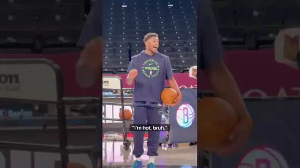 More half court shots for Ant pregame 🎯