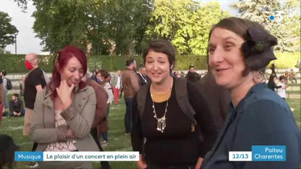 Poitiers : Senseverino en concert au parc de Blossac