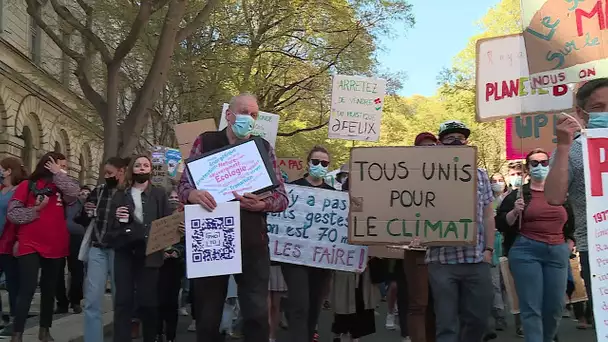 Réchauffement climatique : à Nîmes, mobilisation contre le projet de loi Climat et résilience