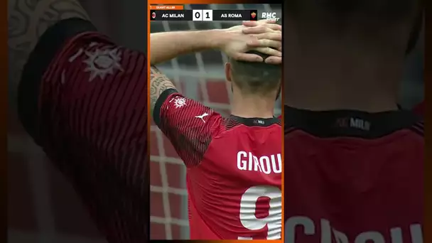 Giroud trouve la barre... à 4 mètres du but