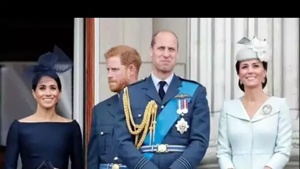 Harry et Meghan veulent faire partie du «moment familial spécial» de Coronation sur le balcon du pal