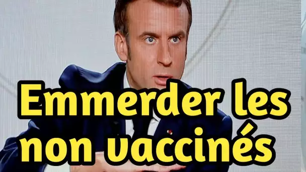 Emmanuel Macron confirme qu’il « assume totalement » ses propos sur les non-vaccinés