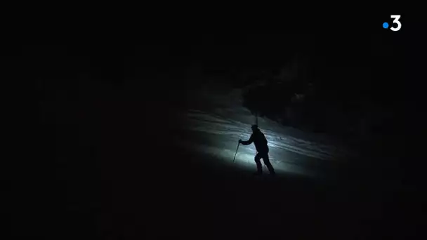 La station de Chamrousse crée un itinéraire de ski de randonnée nocturne