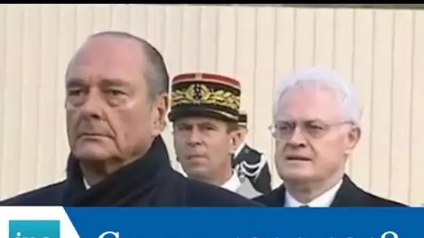 Cérémonie du 11 novembre 2001 avec Jacques Chirac et Lionel Jospin - Archive INA