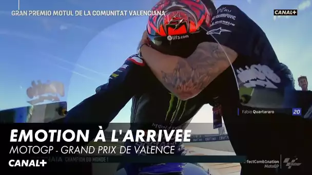 La joie de Bagnaia, l'émotion de Quartararo - Grand Prix de Valence - MotoGP