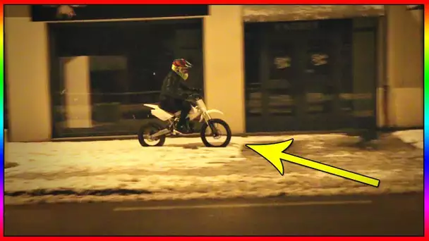 JE TEST POUR LA PREMIERE FOIS MA MOTO CROSS SUR LA NEIGE - ON LA FAIT PATINÉE AVEC LE BEAU FRERE !