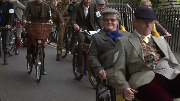 Tous à vélo en costumes d&#039;époque pour la Tweed Run