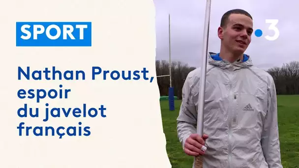 Nathan Proust, champion de France junior de lancer du javelot