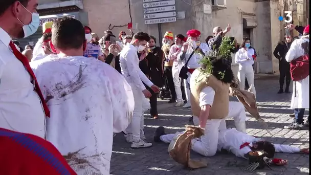Hérault : les Pailhasses étaient dans la rue malgré l'interdiction du carnaval, les gendarmes aussi