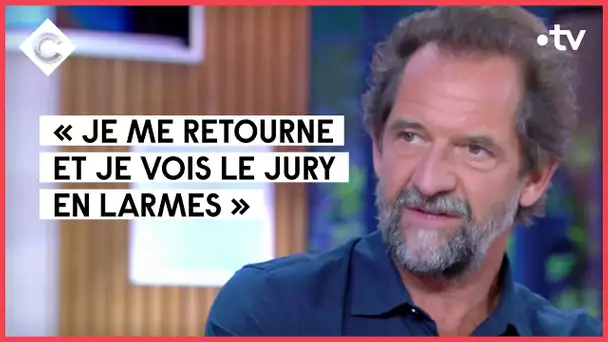 Elsa Zylberstein & Stéphane de Groodt : tout leur sourit ! - C à Vous - 12/10/2021