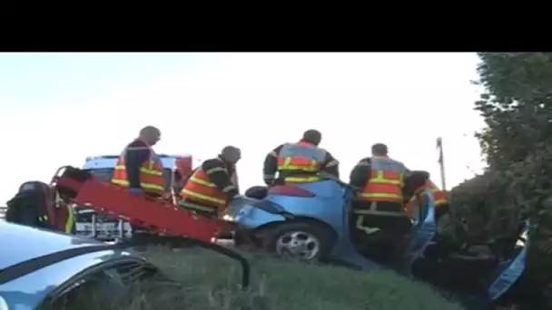 Sa voiture termine coupée en 2