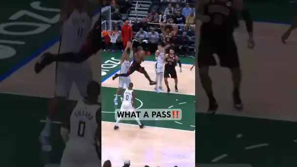 HOW did Demar DeRozan make this pass? 🤯👀 | #Shorts