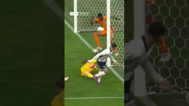 🥵⛔ Le SAUVETAGE FOU de DUMFRIES sur sa LIGNE face à FODEN ! #shorts