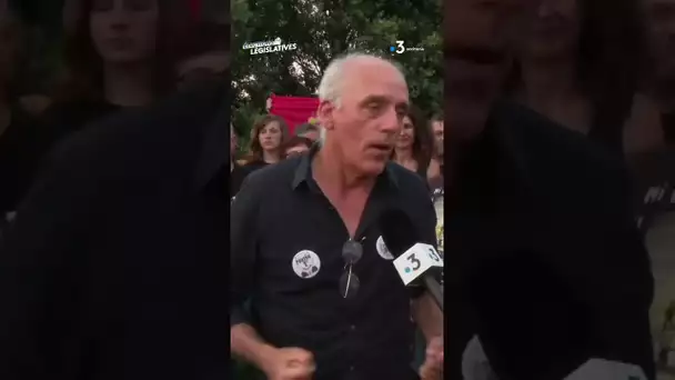 Chaude ambiance autour de Philippe Poutou malgré sa défaite dans la 1re circonscription de l’Aude.