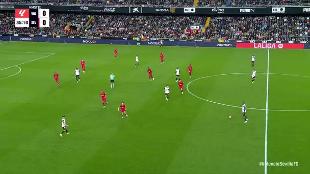 This game is CRAZY 😱⚽