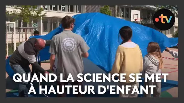 Quand la science se met à hauteur d'enfant, ça donne un lancer de ballon extraordinaire