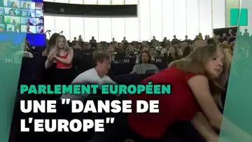 Ces jeunes ont "dansé l'Europe" avant le discours de Macron au Parlement européen