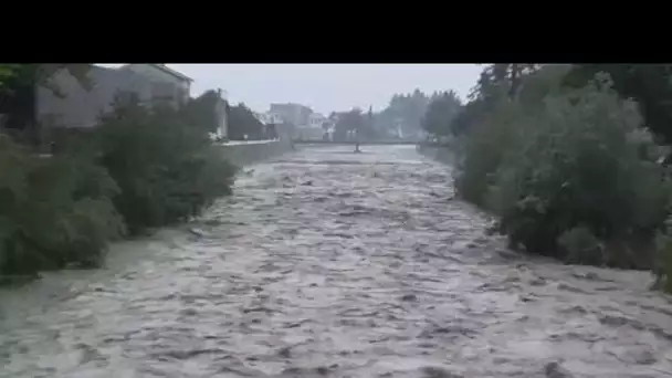 Autriche : après les inondations, l'heure est au nettoyage