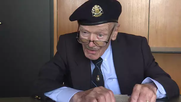 Gordon Fennell, le dernier combattant du raid canadien de 1942, de retour à Dieppe pour l'Histoire