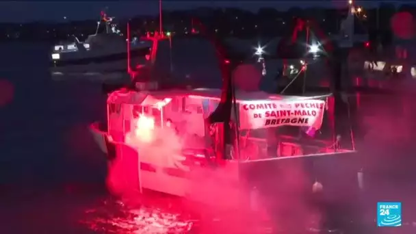 Post-Brexit : les pêcheurs français lancent des opérations de blocage • FRANCE 24