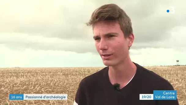 Portrait de Maxence : un jeune passionne d'archéologie qui monte une exposition dans le Berry