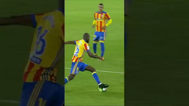 😱 Kongogbia, mais c'était quoi ces dribbles de fou en Liga ? #shorts