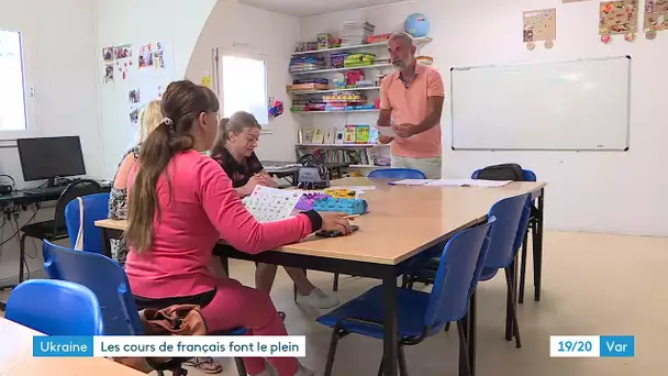 Var : des cours de français pour les réfugiés ukrainiens